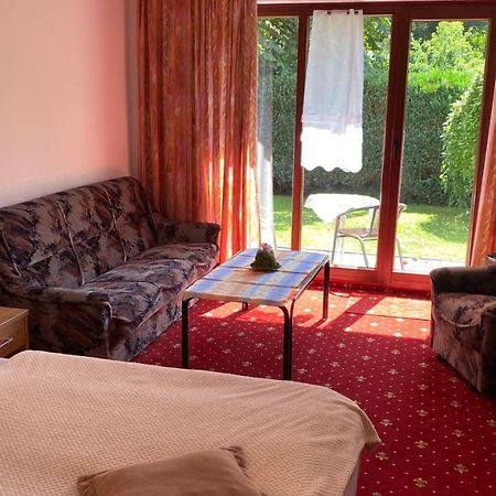 Hotel Pension Brilke Negast Steinhagen  Bagian luar foto